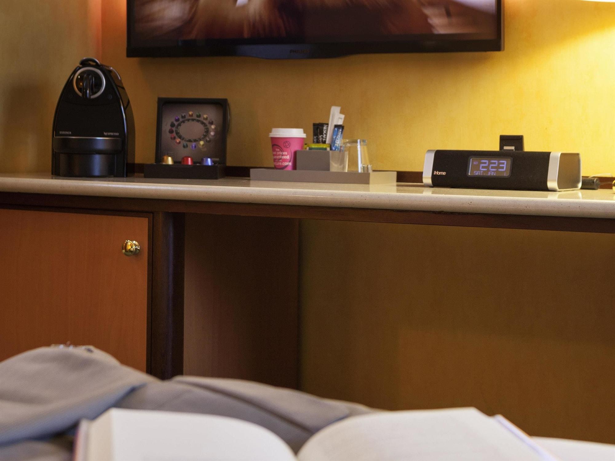 Mercure Versailles Paris Ouest Eksteriør billede