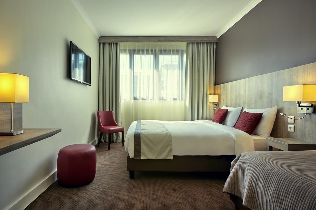 Mercure Versailles Paris Ouest Eksteriør billede
